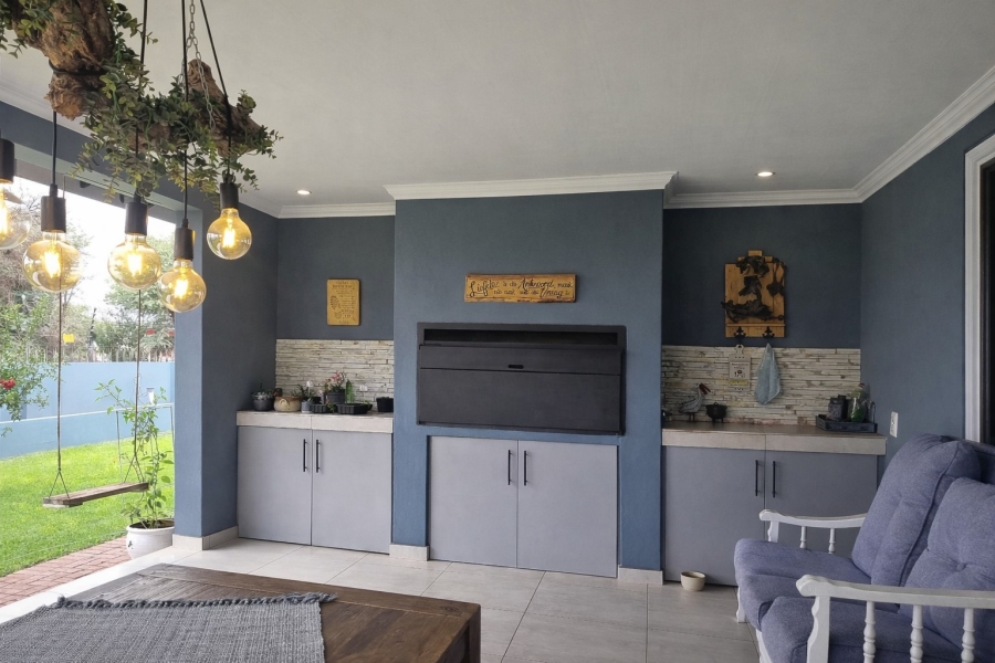 6 Bedroom Property for Sale in Kathu Northern Cape